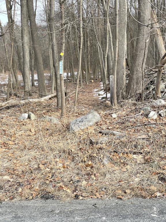 trail start to Frances Hill Wildlife Sanctuary in northeast MA