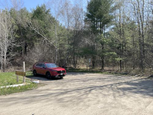 parking at Gardiner Mountain in southern NH