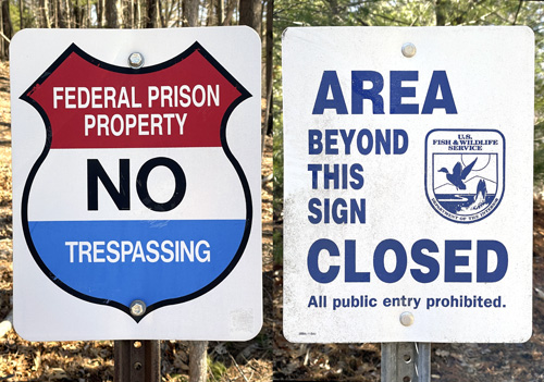 trailside signs at Oxbow National Wildlife Refuge North in Massachusetts