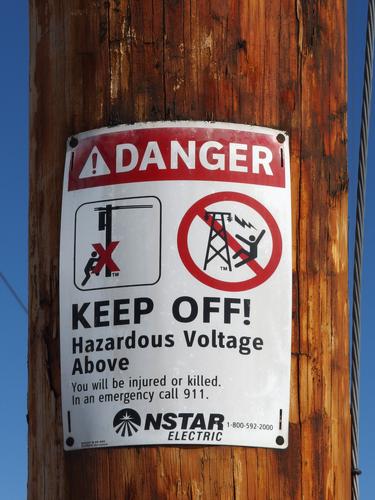 warning sign at Simond's Brook Conservation Area at Lexington in Massachusetts