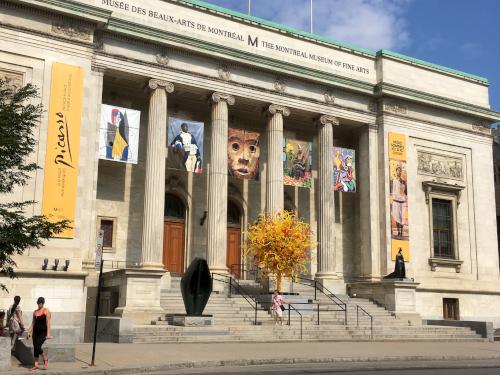 Chihuly glass sculpture in front of the Montreal Museum of Fine Arts, Canada