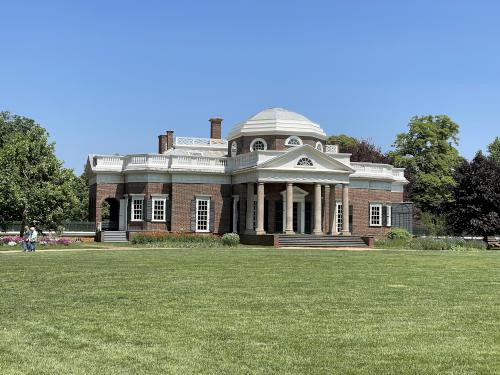 house view in May at Monticello in Virginia